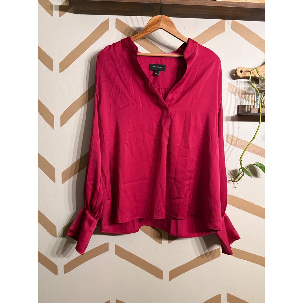Banana Republic Blouse Womens Large Pink Silky Puff Sleeve Split Neck Top